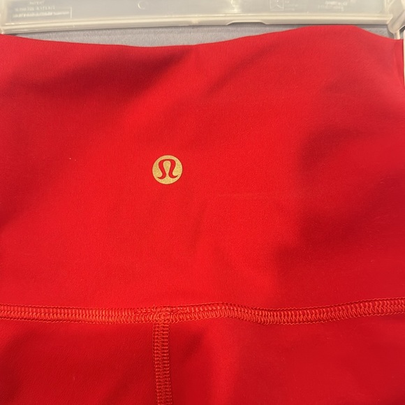 Lunar Wunder under lululemon - Picture 5 of 6